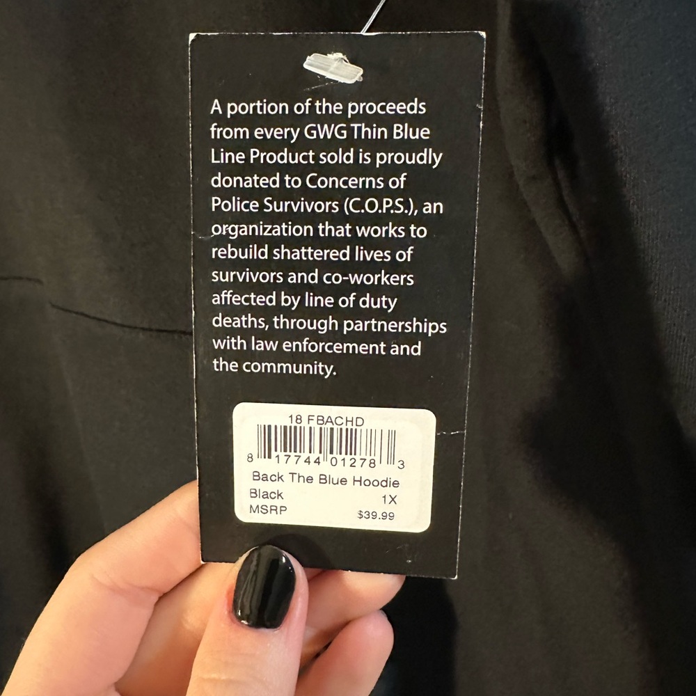 Back the blue women’s hoodie NWT 1X - Picture 2 of 5